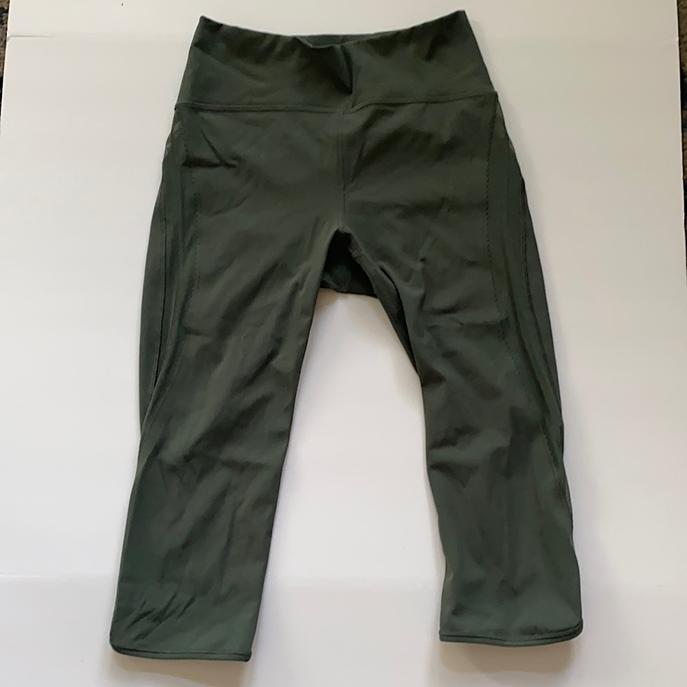Lululemon cropped olive green leggings